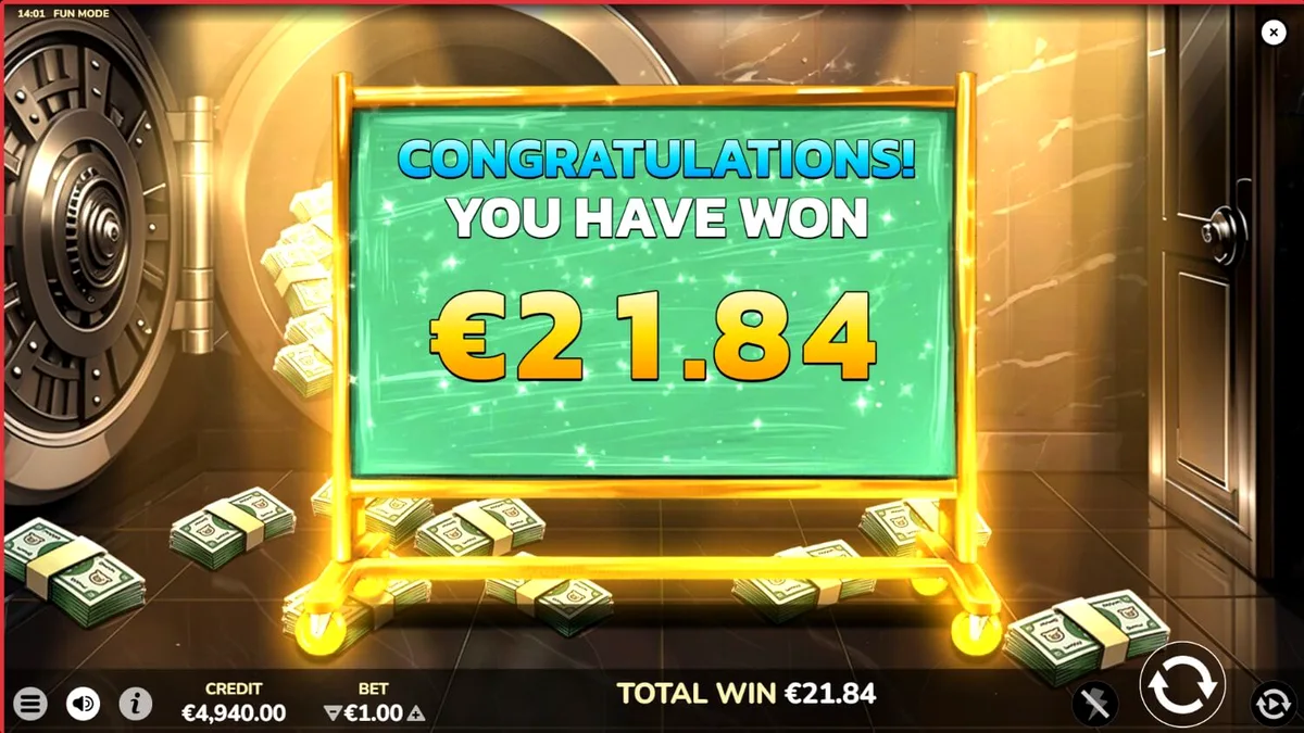 Mr. Porky Bankster 10,000 Ways slot machine interface na may mga simbolo ng pera at gintong baboy.
